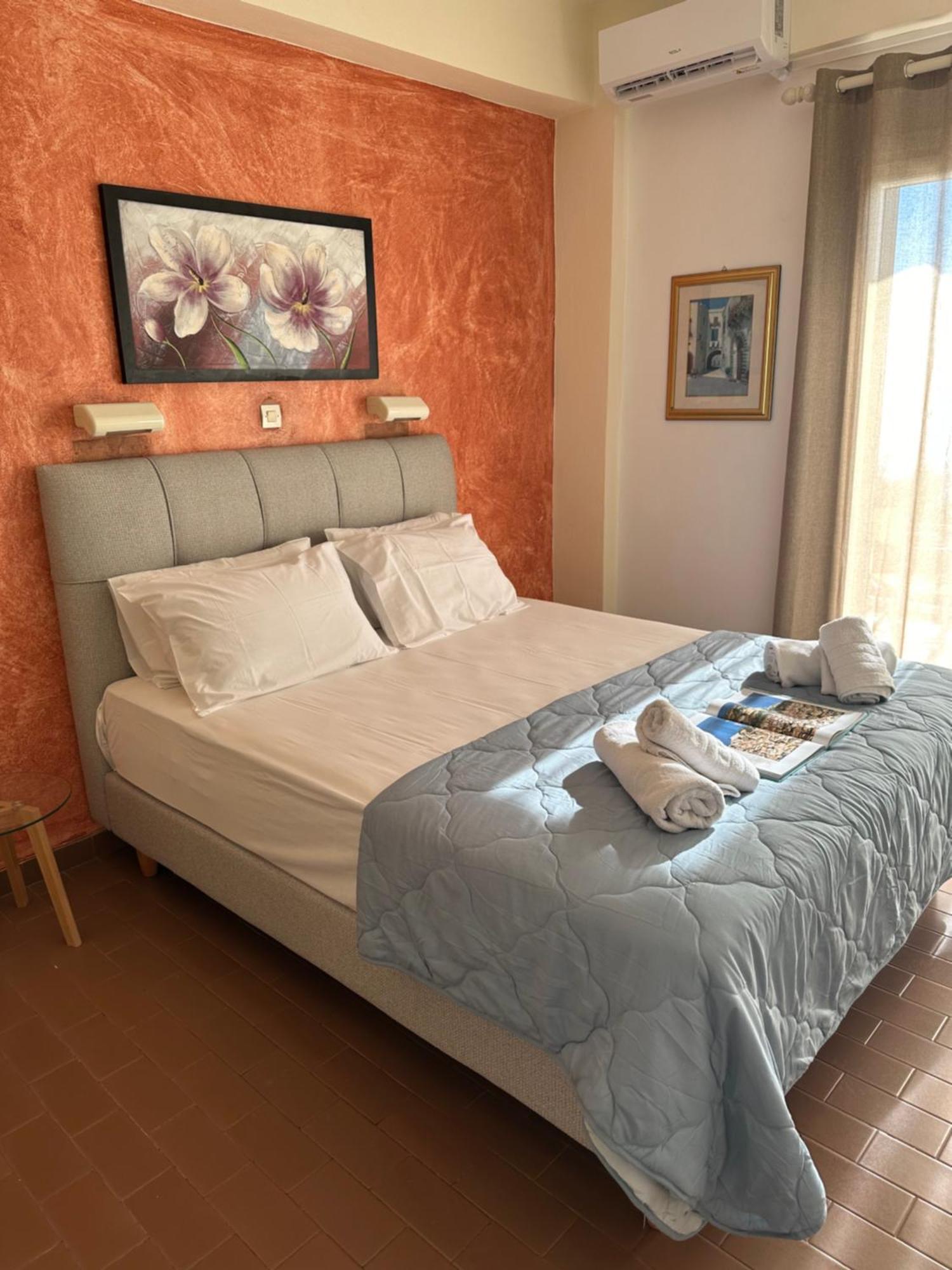 Vladimiros Apartments Barbati Exteriör bild