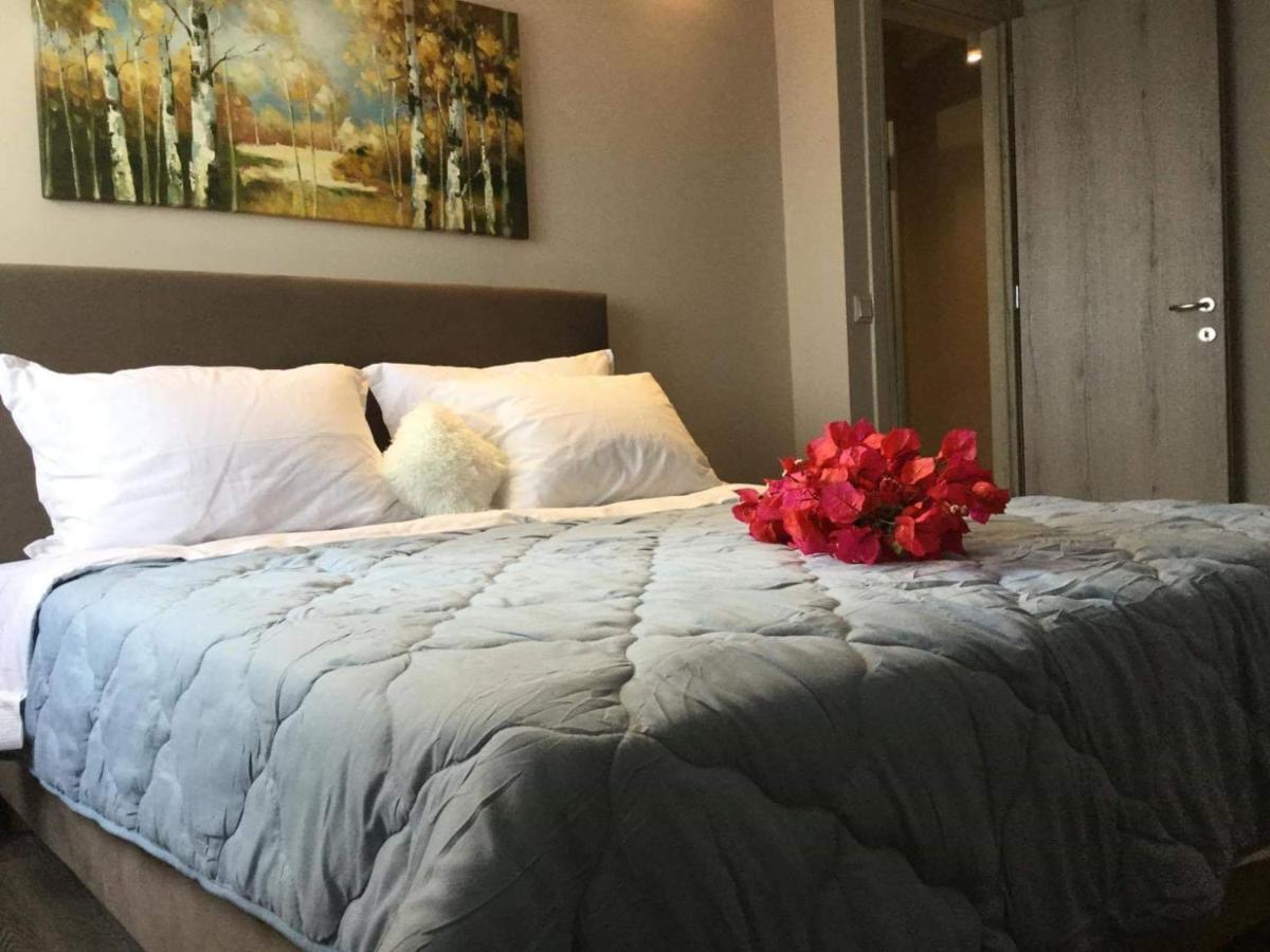 Vladimiros Apartments Barbati Exteriör bild
